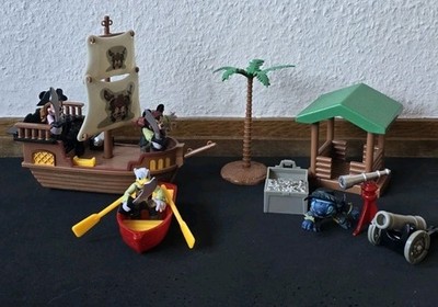 Disney Pirates of the Caribbean / Fluch der Karibik Micky Mouse Spielset Piraten
