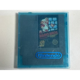 Super Mario Bros (Nintendo NES) 5-Screw Game Cartridge with Hardshell Case