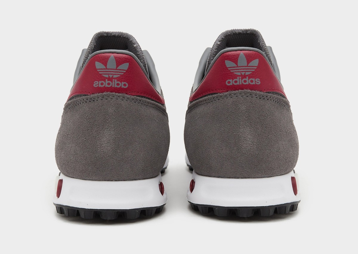 la trainer burgundy
