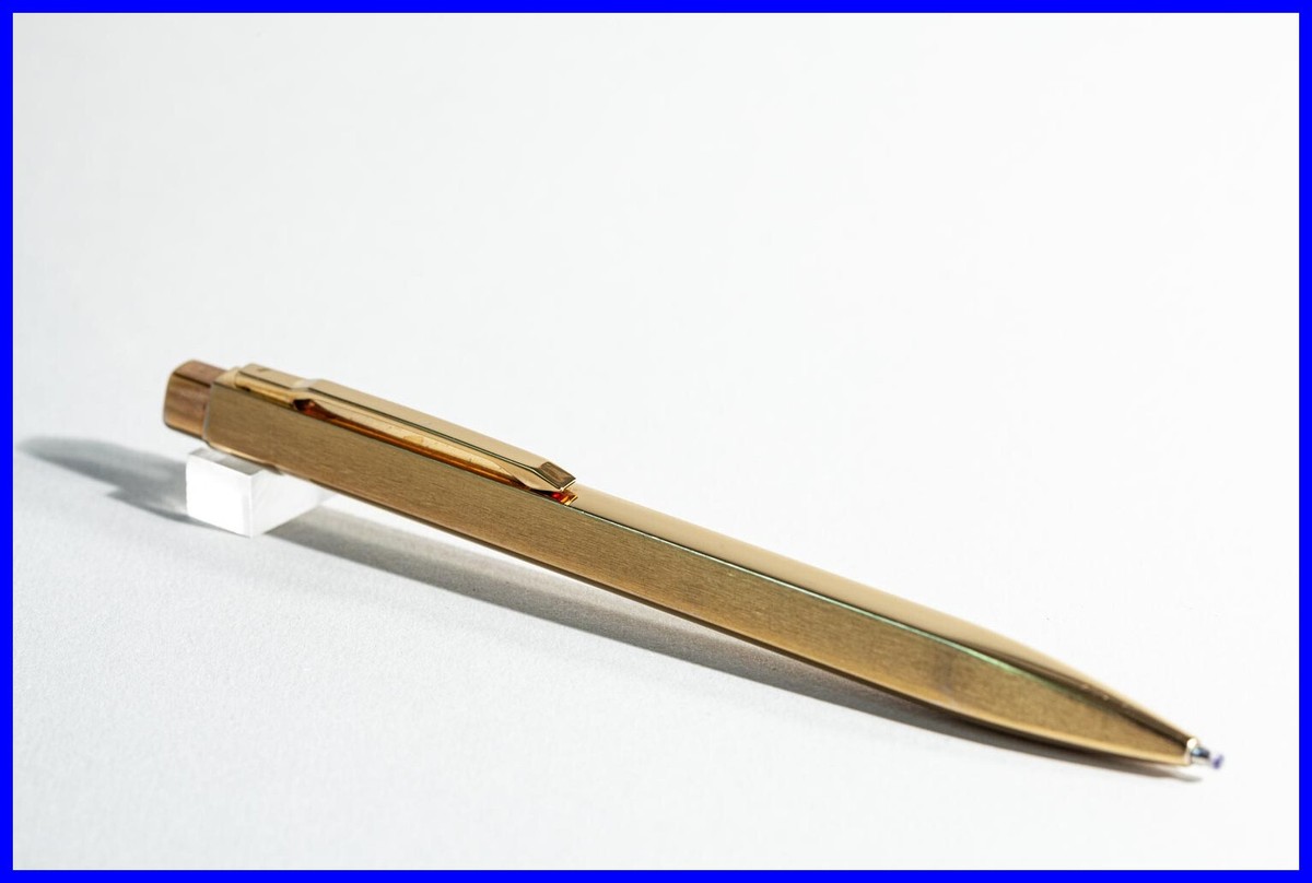 1990s vintage Montblanc LEONARDO N° 20220 Ball Point Pen in GOLD