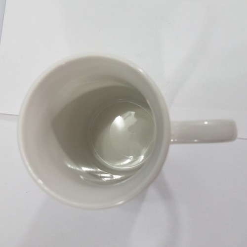 Taza de té de café Hello Kitty 2013 Sanrio Co., LTD USADA EN EXCELENTE ESTADO usada - Imagen 5 de 9