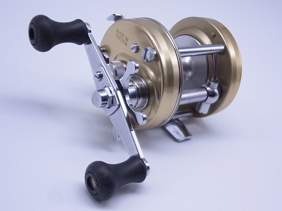 Abu Garcia Ambassadeur 5500C Gold Baitcasting Reel Very Good Abu Garcia Ambassadeur 5500C Gold Baitcasting Reel Very Good
