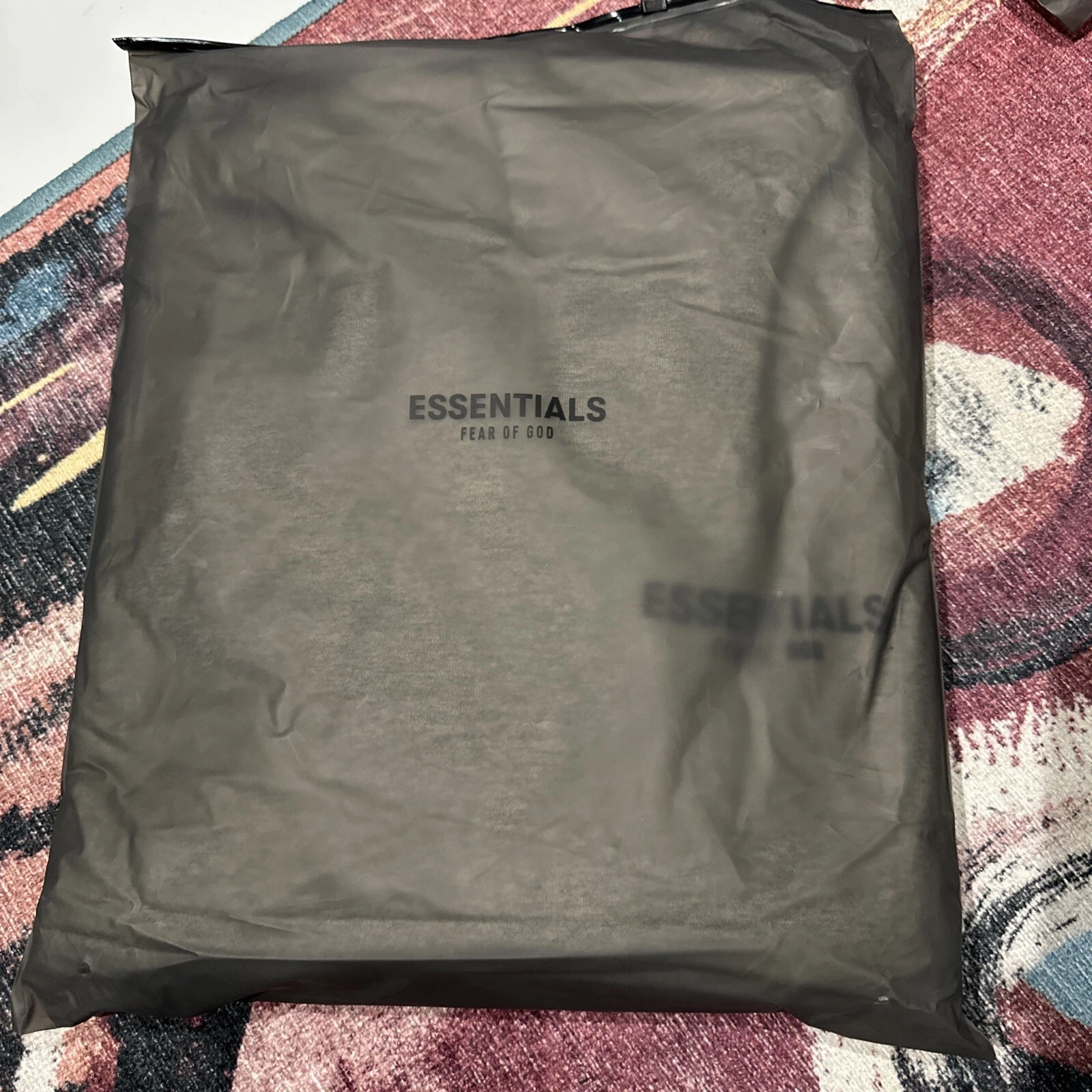 Felpa con cappuccio Fear Of God Essentials FW22 Avena scura Taglia (piccola) Nuova con etichette