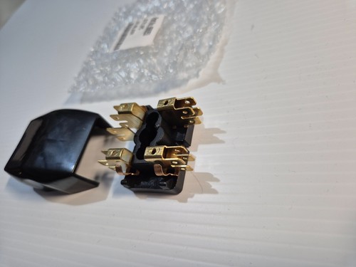 r FUSE BOX COPIA 606253a enano sprite mg morris menor mini moke cooper 4FJ - Imagen 2 de 8