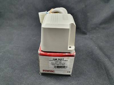 Sunvic DM5651 3 Port Mid Position Motorisierter Ventilantrieb 5 Draht mit Stecker