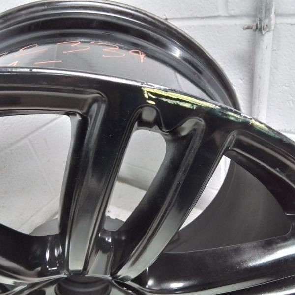 Maserati Quattroporte 2017 Rear Wheel P/N 670016860