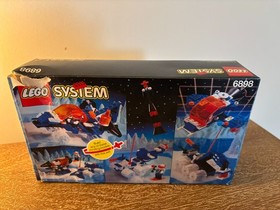 LEGO Space: Ice-Sat V (6898) - 92% complete w/box and instructions