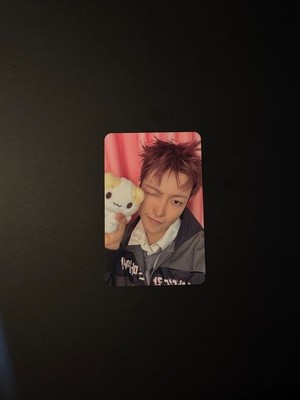 Ateez Golden Hour 5 offline Pop Up Store soundwave Lucky Draw Hongjoong