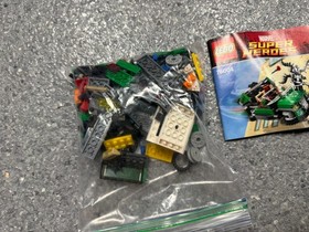 LEGO 76004 Marvel Spider-Man Spider-Cycle Chase Complete Minifigures & Manual