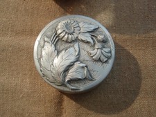 Boîte alu motif florale