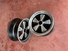Par de ruedas Porsche 'Fuchs' 7x15 para adaptarse a los modelos 911: finales de los años 60, 70, 80