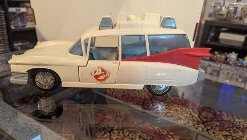 Ambulance Ghostbusters Ecto 1 1984 - Kenner - incomplète - Photo 1/4