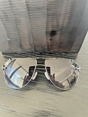 LOREE RODKIN SUNGLASSES MODEL CAMERON IN BLACK COLOR
