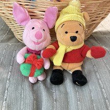 Disney Store Winnie The Pooh Piglet Winter Bean Bag Plush Small Vintage 90s