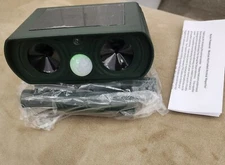 Ultrasonic Animal Control Pest Electronic Repeller Bird Yard Repellent Gard Home