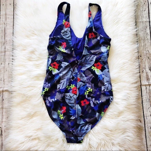 Athleta Twilight Tropic Floral One-Piece V-Neck Swimsuit Size Small Tall - Image 2 of 3