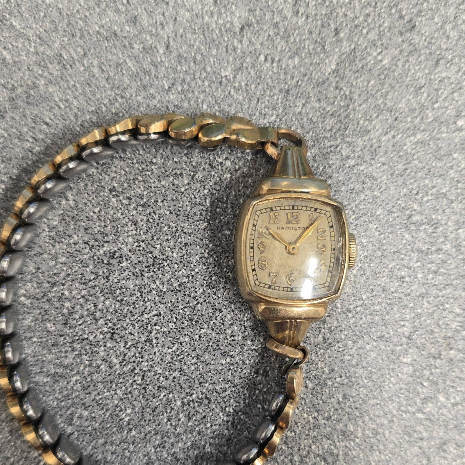 Hamilton Vintage 1940s Women’s Manual Wind 17J Silver Dial Arabic Bracelet