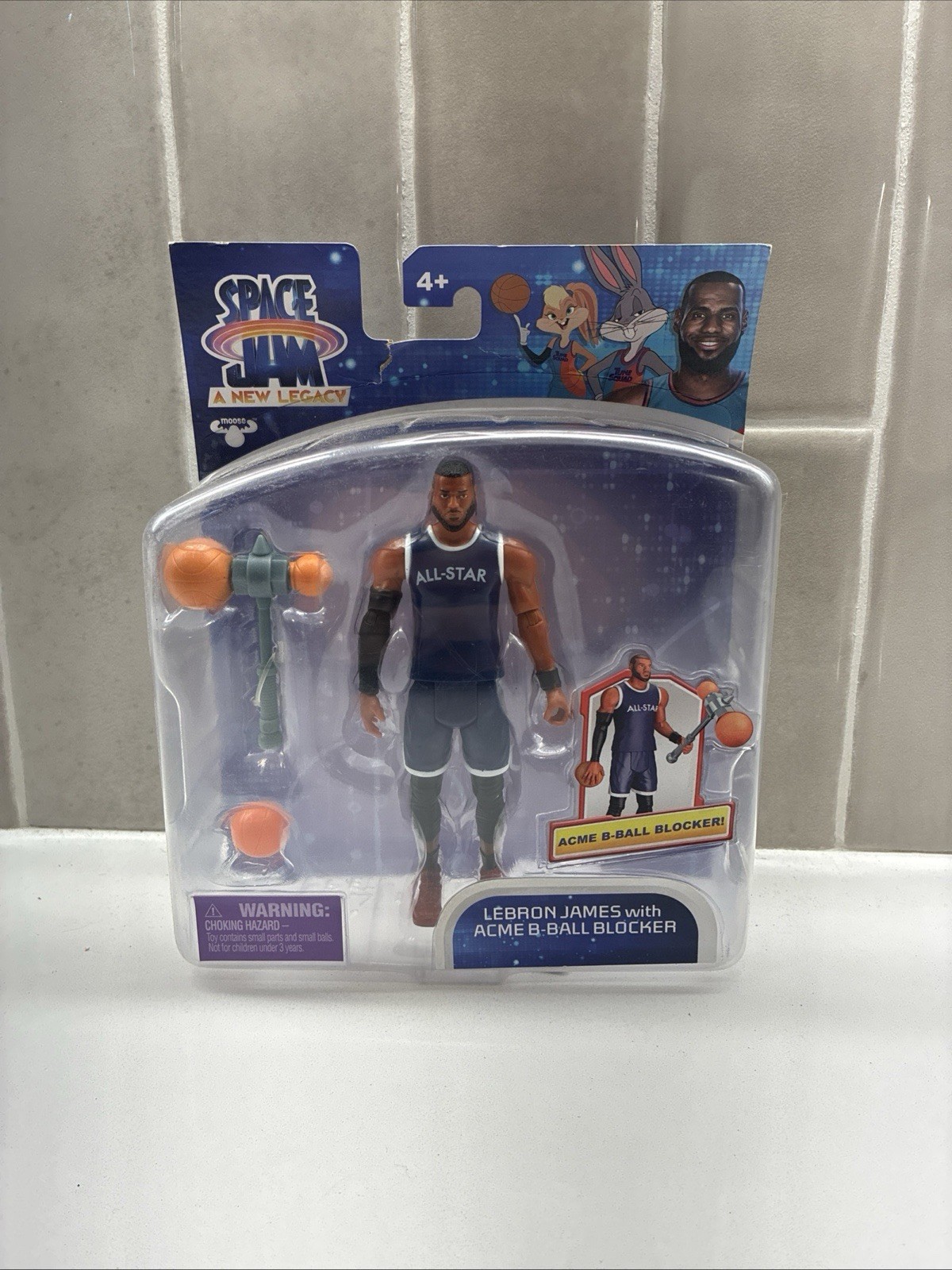 Space Jam A New Legacy Lebron James with Acme B-Ball Blocker 5
