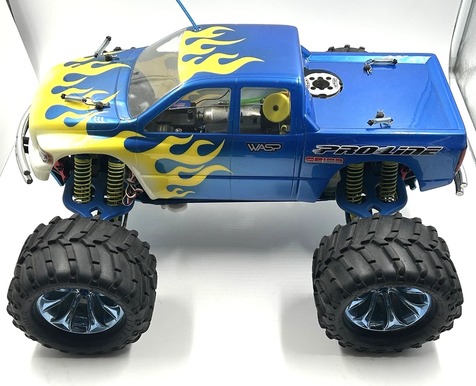 Traxxas T-Maxx 1/10-Scale Nitro-Powered 4WD Monster Truck Ram Wasp Pro-line RC - Image 4 of 4