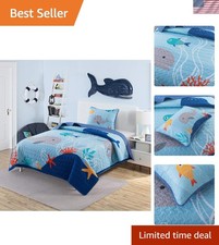 Underwater Wonders Kids Quilt Set - Queen with Reversible Shams Prints