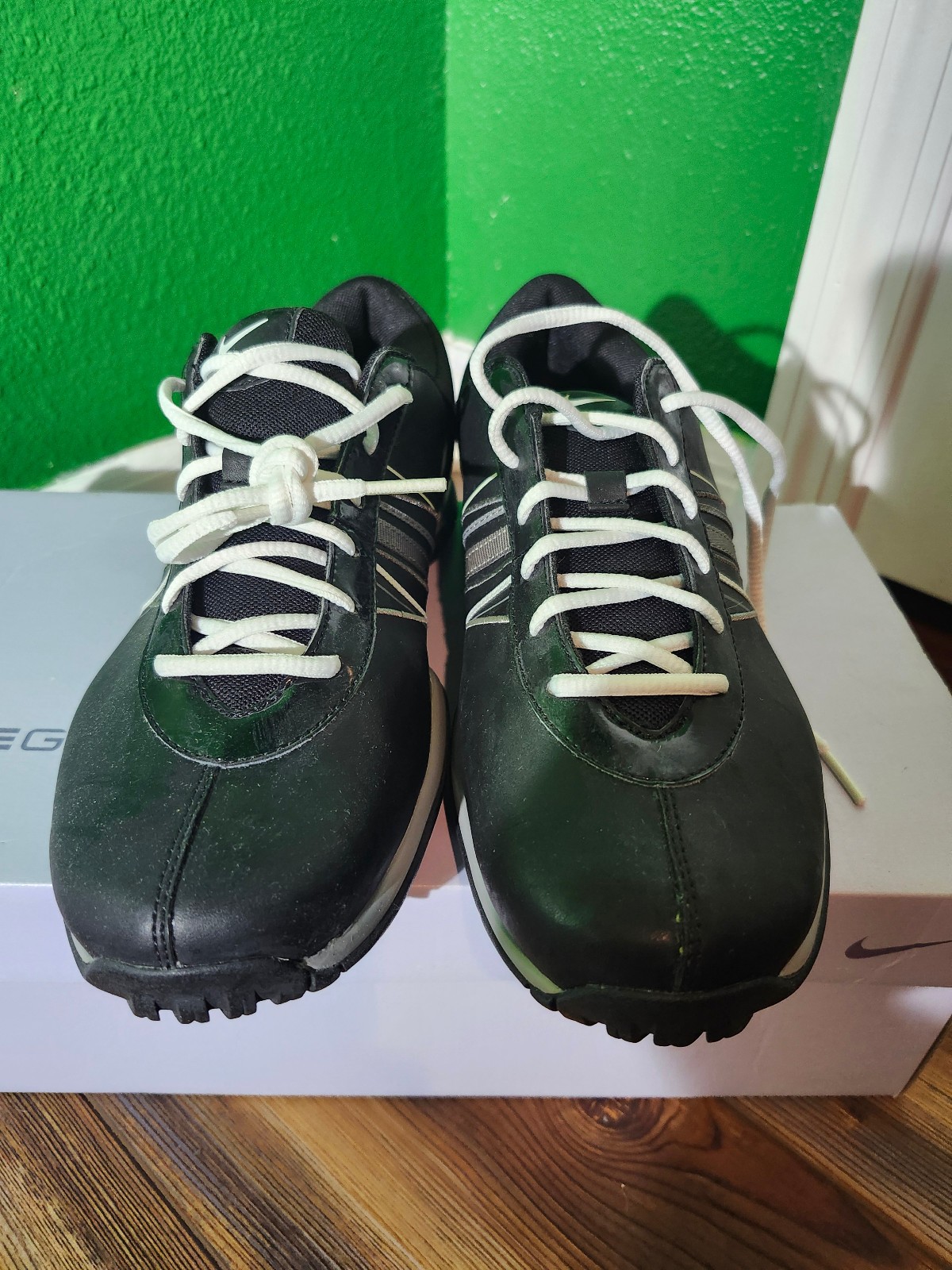 Nike Delight Golf Shoes Women’s Size 9.5 Black Soft Spike Cleats 418355-010