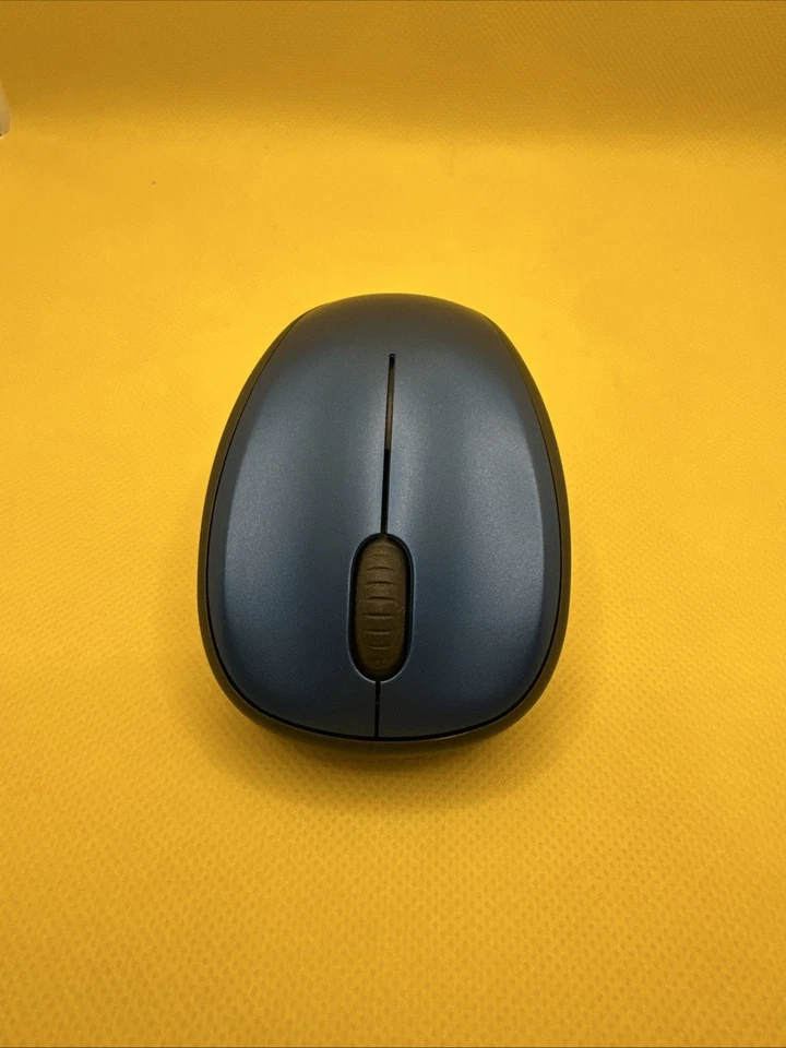 Logitech M317 Wireless Mouse 2.4 Ghz with USB Receiver - Image 4 of 4