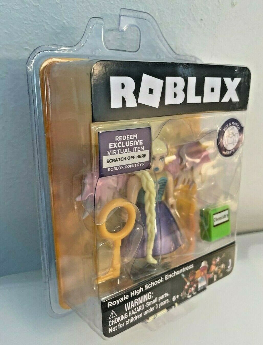 Roblox Royale High School Enchantress Figure with Virtual Item Code Jazwares