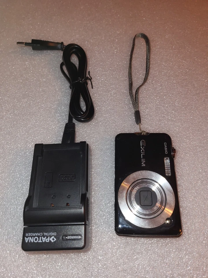 Digitalkamera Camera Casio Exilim EX-S12 - 12MP Autofocus