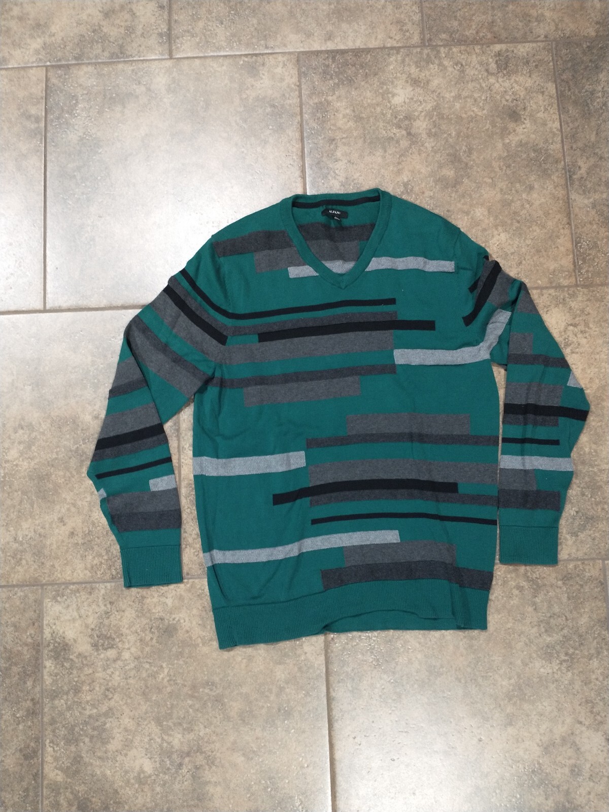 ALFANI green Sweater Men's Sz Large V neck pullover casual  100% Cotton Classic