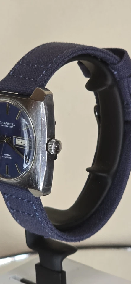 Vintage 1969 Caravelle Day-Date Watch. - Image 4 of 4