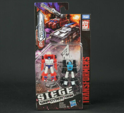 HASBRO TRANSFORMERS MICROMASTERS WFC-S18 - RED HEAT & STAKEOUT -PATROL MOSC 2018