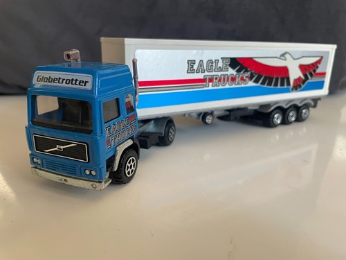 Majorette série 3000 - camion volvo semi remorque eagle trucks 1/60 - Foto 2 di 4