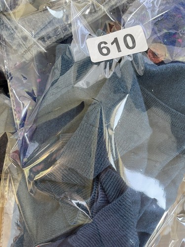 Jos. A. Bank Signature Collection PulloverVest XL 100% Merino Wool Blue NEW - Picture 8 of 8