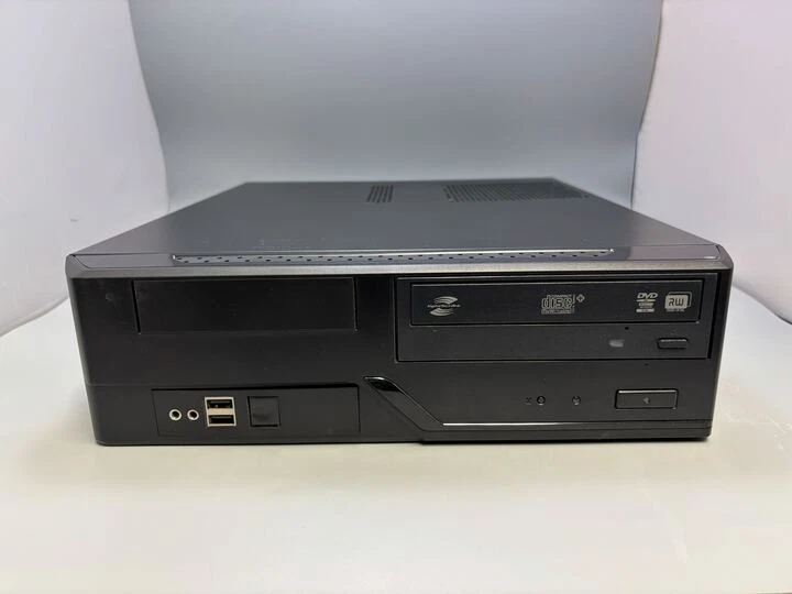 ASUS Small Form Factor (SFF) Integrated/On-Board Graphics PC