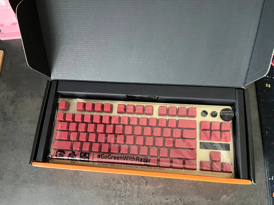 Razer Huntsman V3 pro TKL - CS2 Dragon Lore edition - Bild 1 von 1