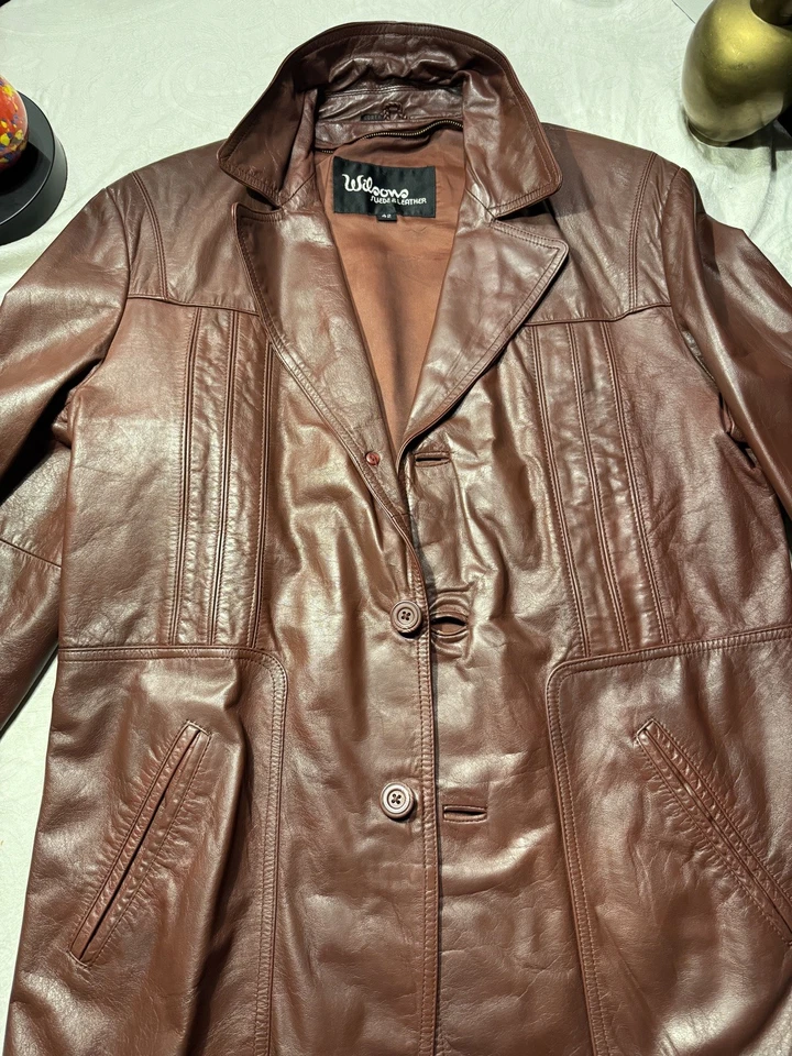 Chaqueta de Cuero Wilson 42 Borgoña Vino Granate Vintage Años 70 Abrigo Deportivo Estilo Mod Foto 3 de 4