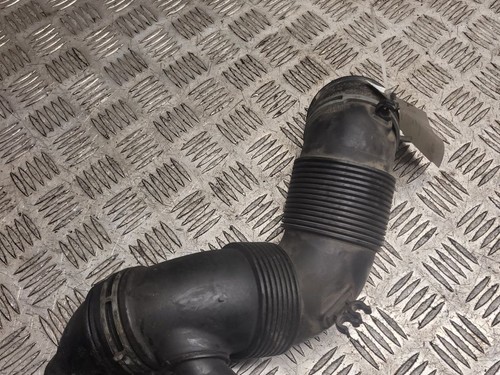 Volkswagen PASSAT B6 2007 Diesel Ansaugrohr Ansaugschlauch Turbolader DRA17234