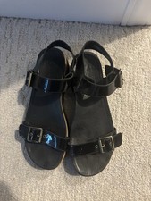Ugg Black Strapped Platform Sandals Women  s Size 8