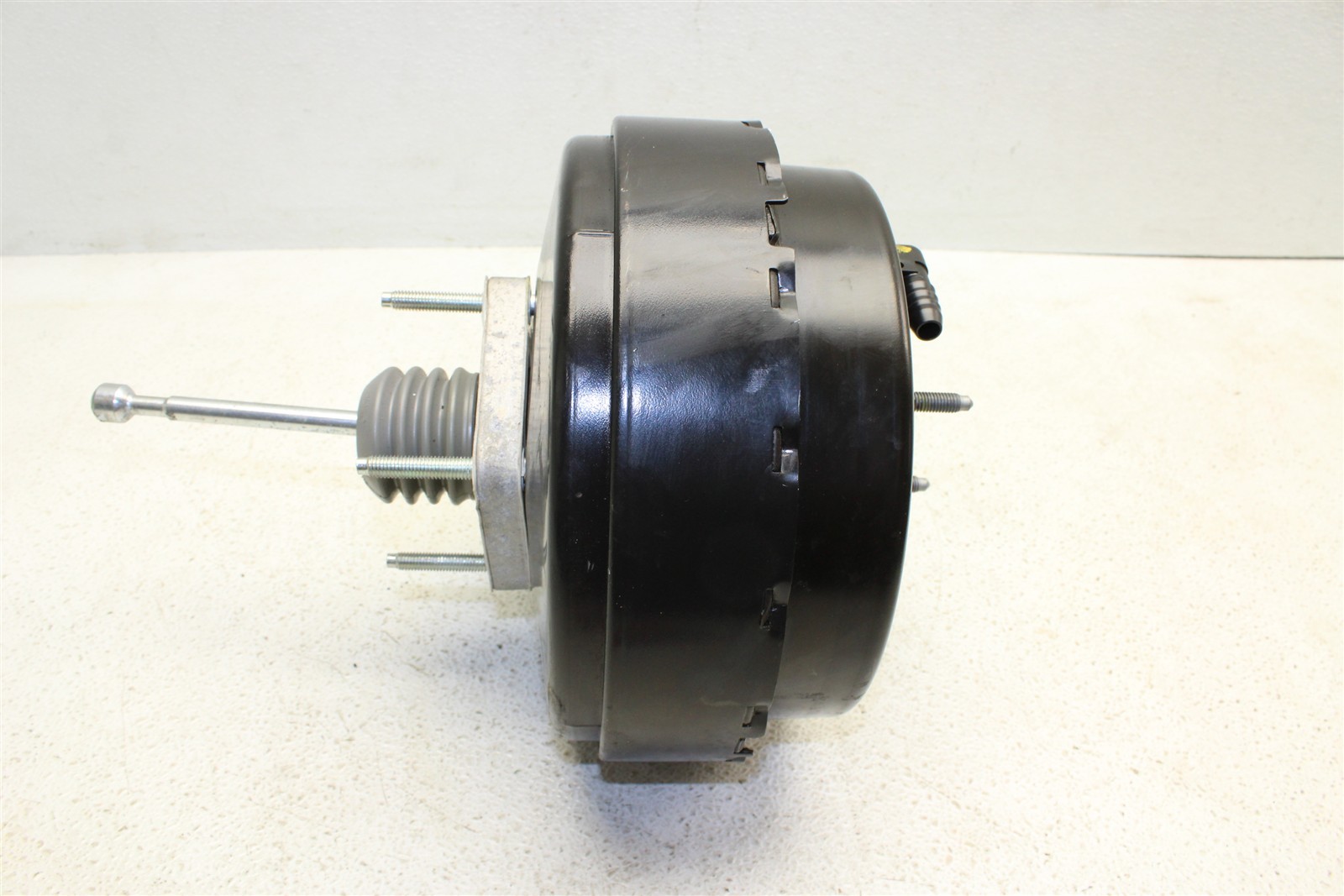 2013 Maserati GranTurismo S Brake Booster 08-13