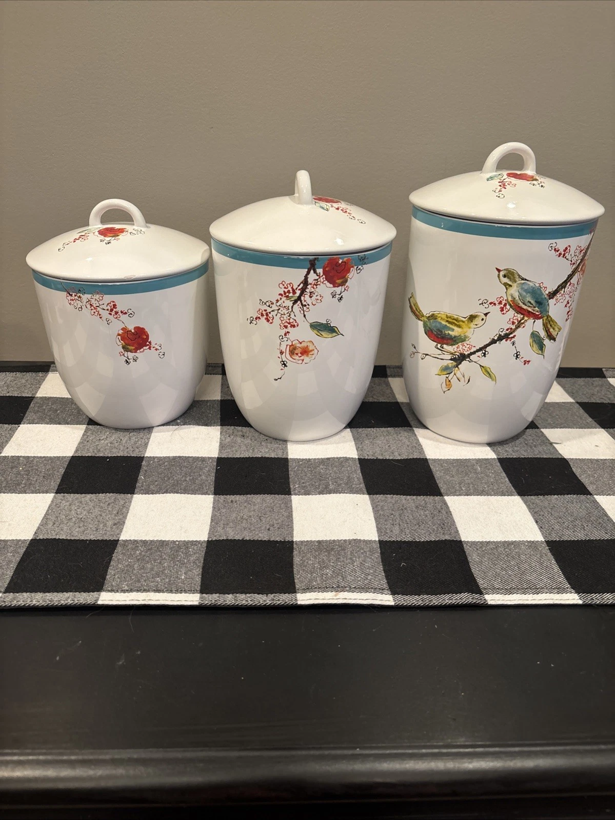 LENOX Chirp, Complete Set Of 3 Whimsical Canisters Discontinued Excellent Cond.
Opens in a new windo