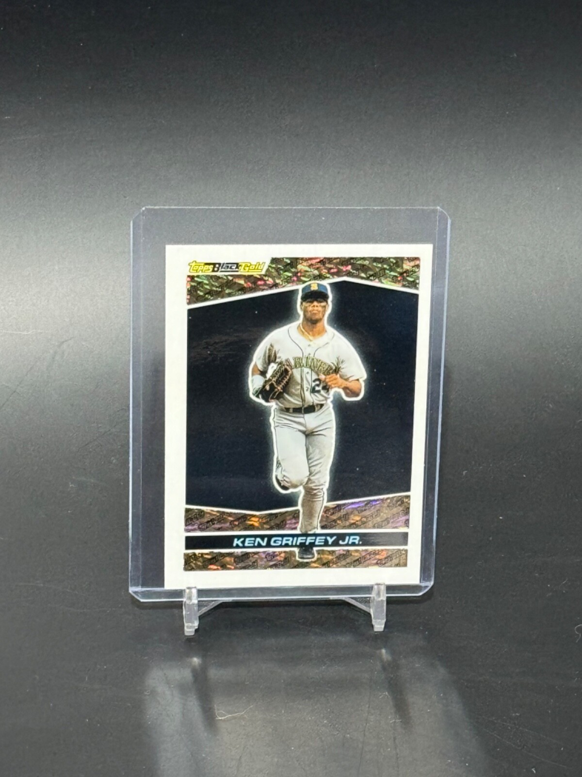 1993 Topps Black Gold #33 Ken Griffey Jr.  Mariners HOF