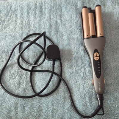 Christina Aguilera Wave Styler Curling Tong Triple Barrel Beach Waves  Natural