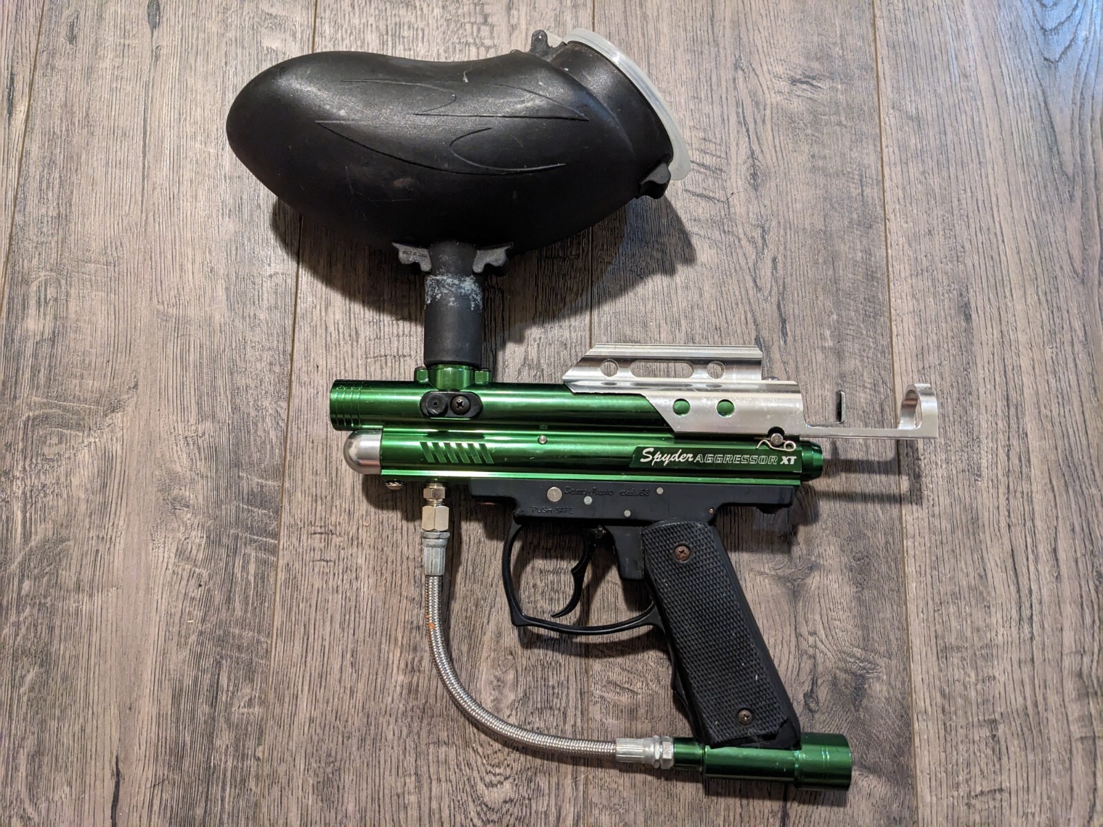 Spyder Aggressor XT Paintball Gun Green Paint Ball with hopper eBay