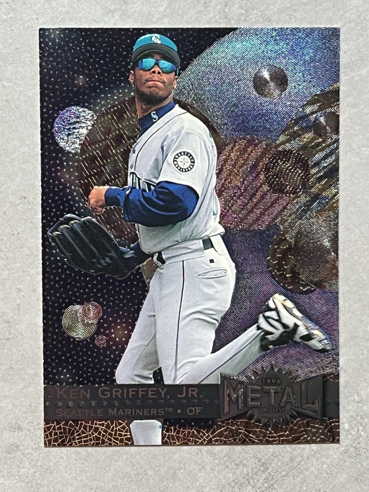 1996 Metal Universe Ken Griffey Jr. #107 Seattle Mariners