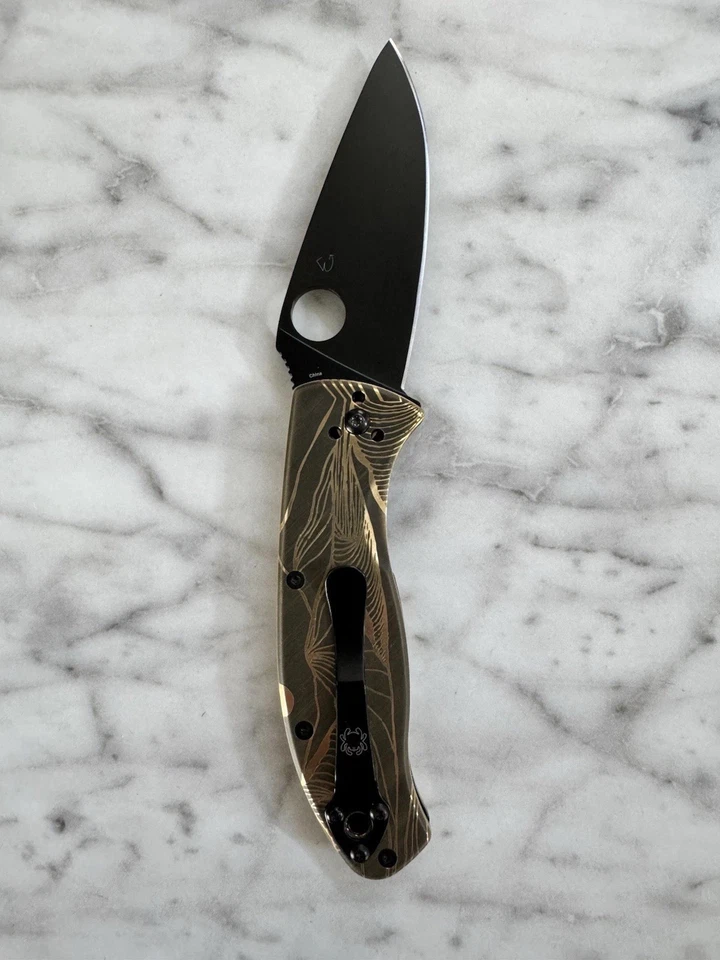 Spyderco Tenacious Laser Etched Brass Scales Black 8CR13MOV Blade - Image 2 of 4