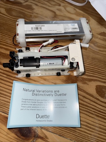 Hunter Douglas Duette Gen 3 Drapery Operator Motor/Battery Duette Window Blinds - Afbeelding 1 van 12