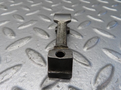 ⚙13374⚙ Mercedes-Benz W111 230S Valve Rocker Arm With Retaining Spring - Picture 4 of 9