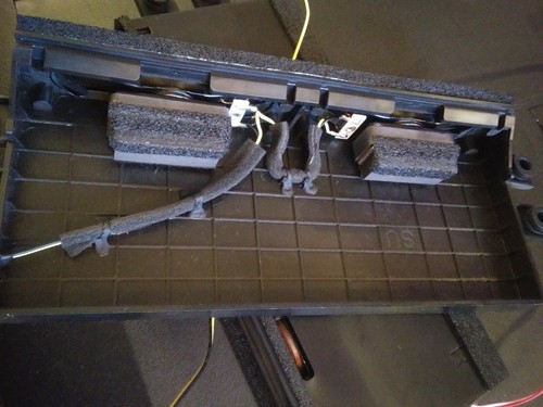 (New)Vizio M55-E0 Speaker Set - Picture 2 of 2