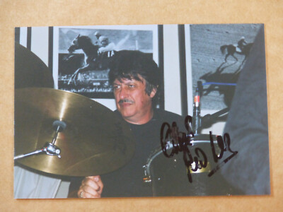 TEN YEARS AFTER Ric Lee signed Autogramm signiert auf 10x15 cm Foto