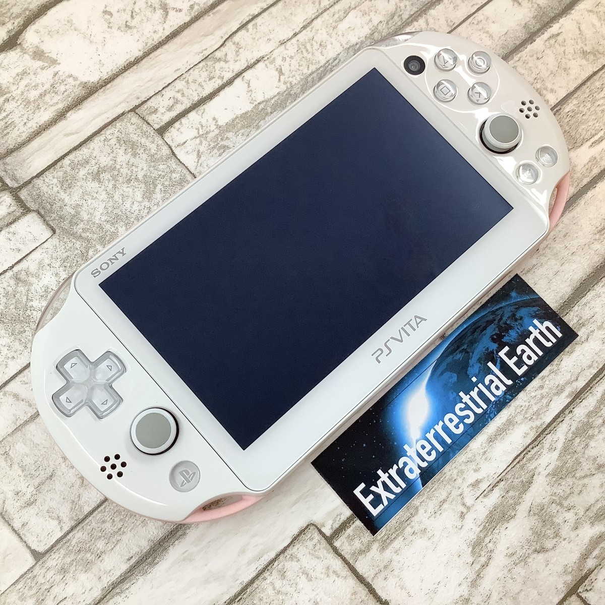 PS Vita PCH-2000 ZA19 Wi-Fi PlayStation Light Pink white